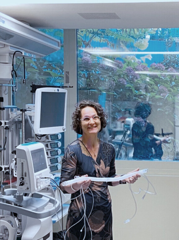 KINOX Service von Air Liquide umfasst Beratung, Training, Verbrauchsmaterial, Wartung vom NO-Applikationsgerät SoKINOX NeXT sowie eine 24h-Hotline.